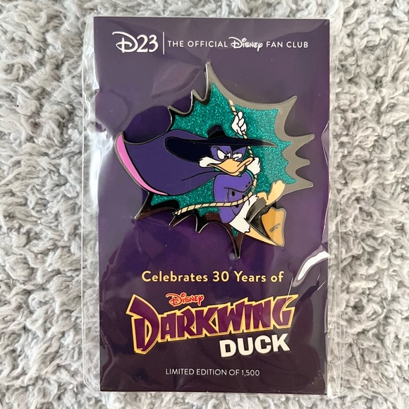Disney Accessories Disney D23 Exclusive Darkwing Duck Pin Limited
